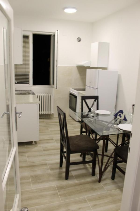 Apartment 51 - Bright, Spacious, Lux 1 Bedroom In The City Center - Stari Grad Belgrade Exterior photo